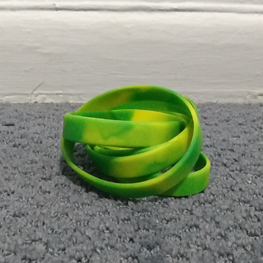 Green/Yellow Ribbon Bands